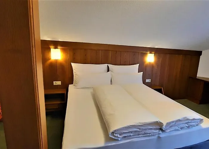 酒店 Garni Belvedere 伊施格尔