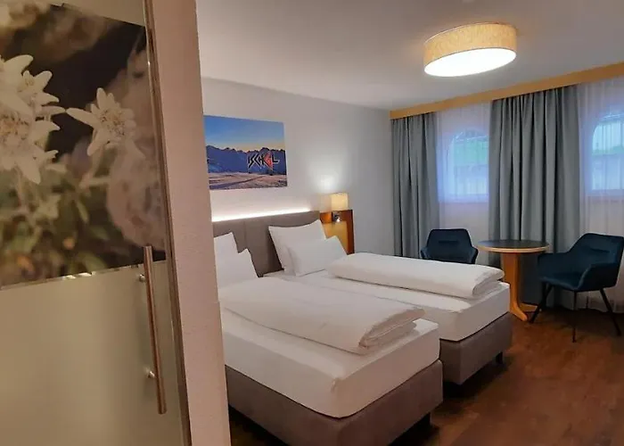 Garni Belvedere 酒店 3*