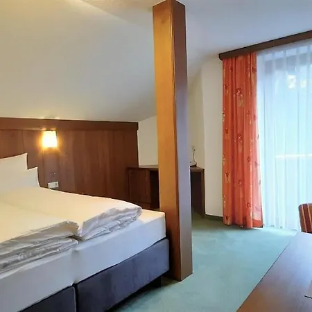 Garni Belvedere Hotel 3*